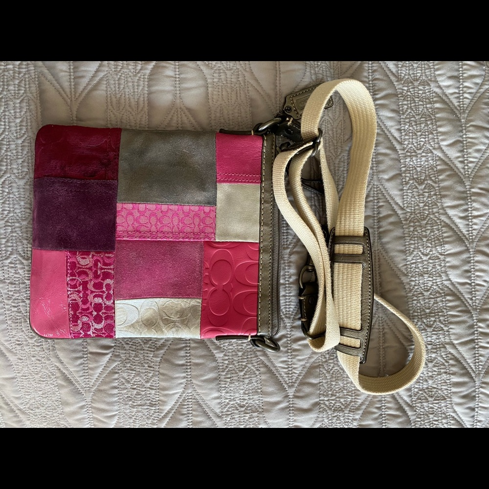 Coach Authentic Pink Patchwork Crossbody Bag - image 4